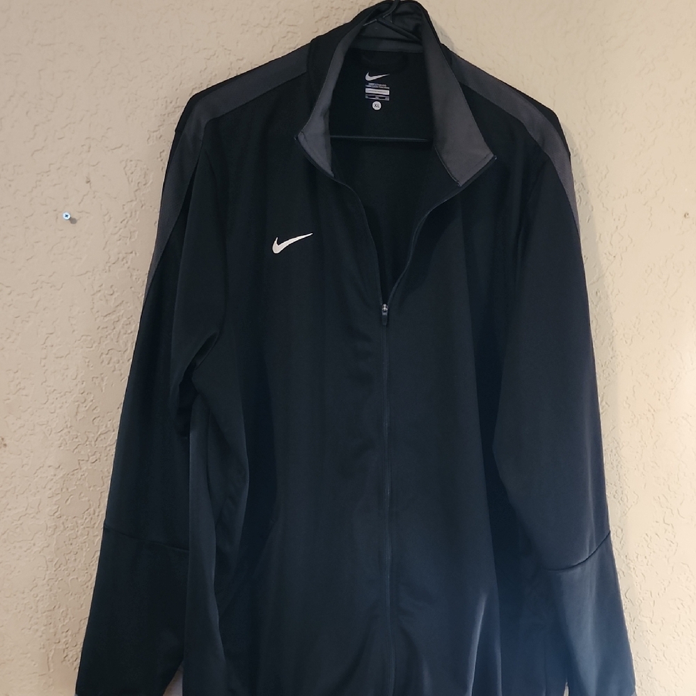 Nike Black and Gray Full-Zip Jacket